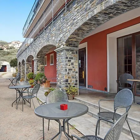 Appartamento Messalina La Scuderia Marina dʼAndora