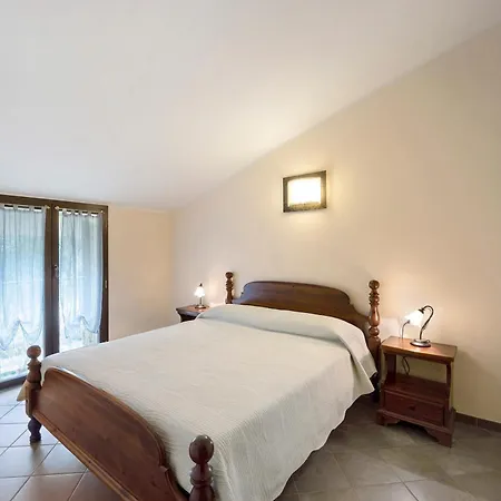 Messalina La Scuderia Apartment *